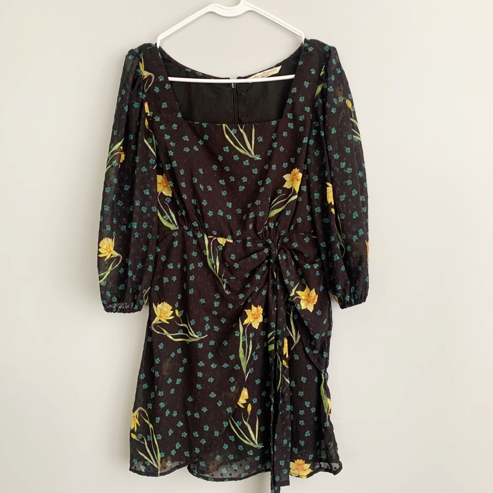 Wayward Fancies Eshakti Floral Square Neck Dress - Picture 5 of 16